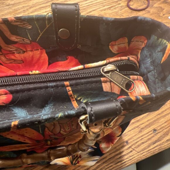 Accessories Unlimited Tropical Floral / Dancing Women Tote - Bamboo Handles COOL - Picture 15 of 16